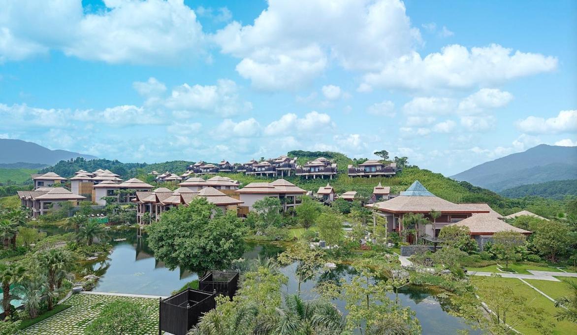 Dusit Devarana Hot Springs & Spa Kuangcsou Kültér fotó